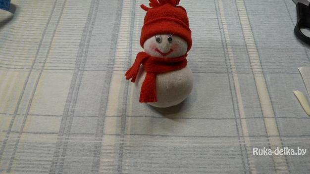 Снеговик из носка Снеговик из носка